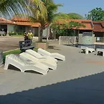 Casa Em Condominio, Churrasqueira Privativa E Piscina Social
