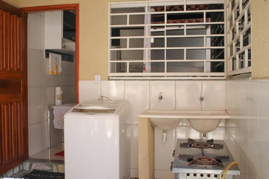 Casa Em Condominio, Churrasqueira Privativa E Piscina Social Caldas Novas