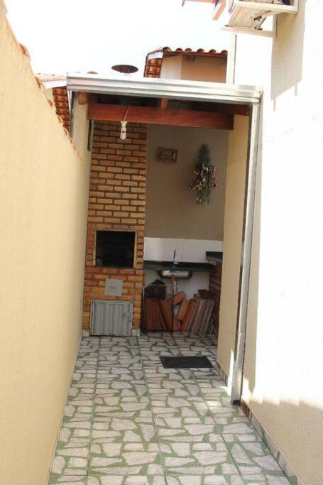 Casa Em Condominio, Churrasqueira Privativa E Piscina Social * Caldas Novas